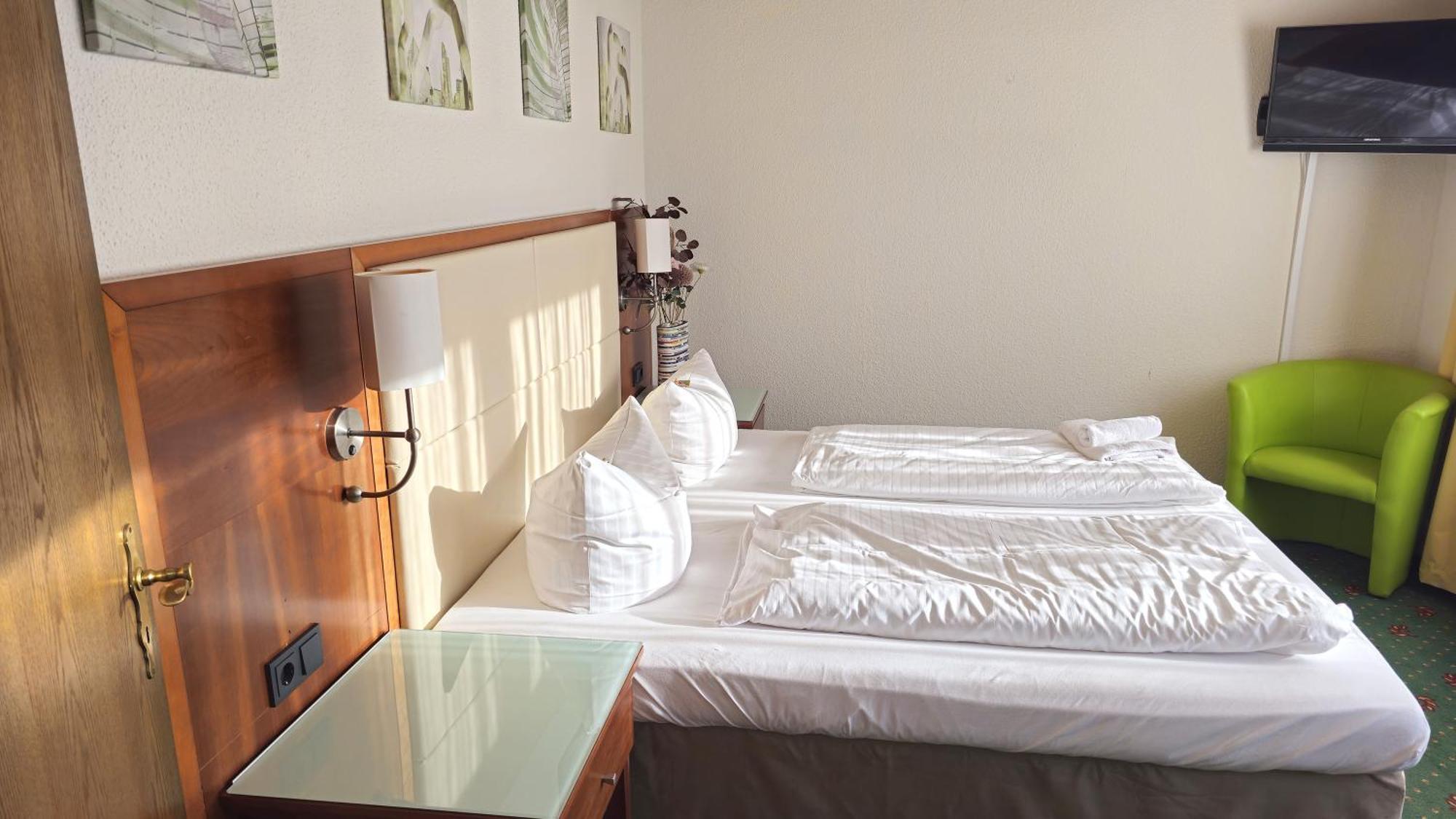 Hotel Avenue Altenfurt Nuremberg Luaran gambar