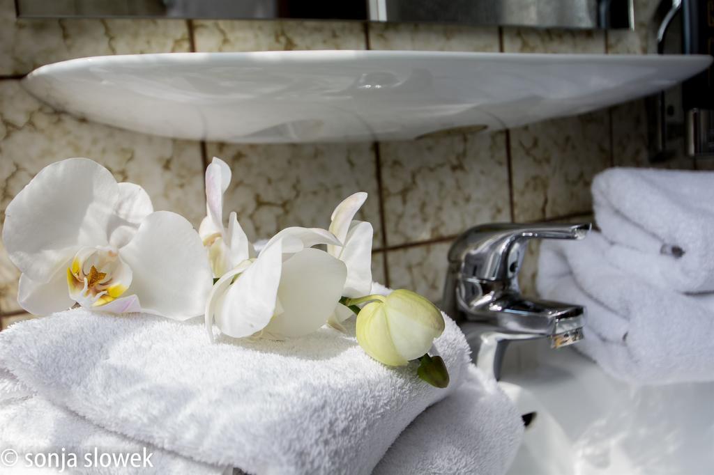 Hotel Avenue Altenfurt Nuremberg Luaran gambar